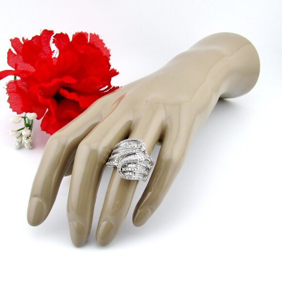 Large Diamond Ring 1.00 ctw. Sterling Silver Sz 6 Genuine Natural Real - Picture 5 of 8